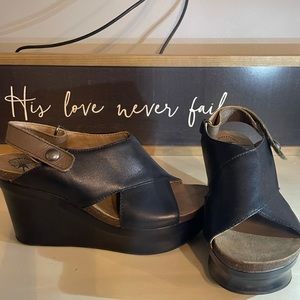 OTBT Blue Hill Wedges